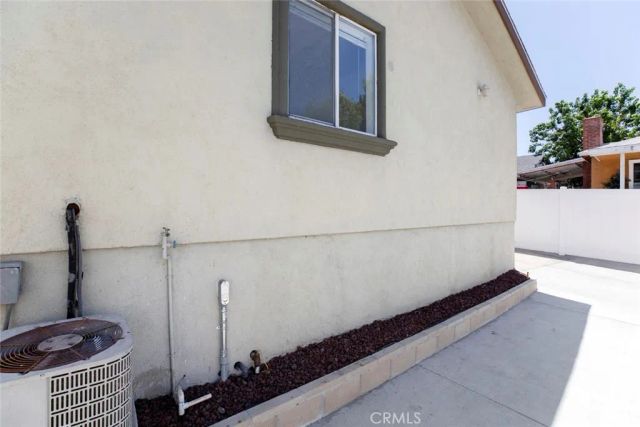 10531 Greenburn Avenue, Sunland, CA 91040