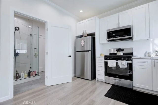 10531 Greenburn Avenue, Sunland, CA 91040