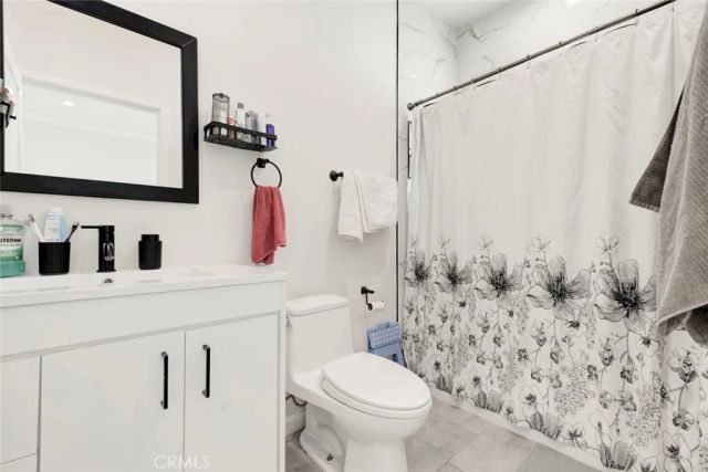 10531 Greenburn Avenue, Sunland, CA 91040