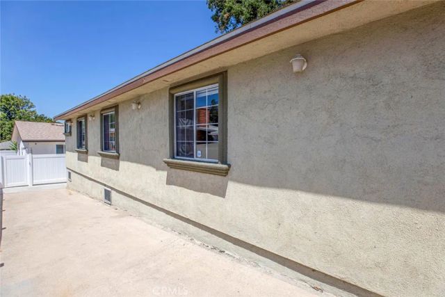10531 Greenburn Avenue, Sunland, CA 91040
