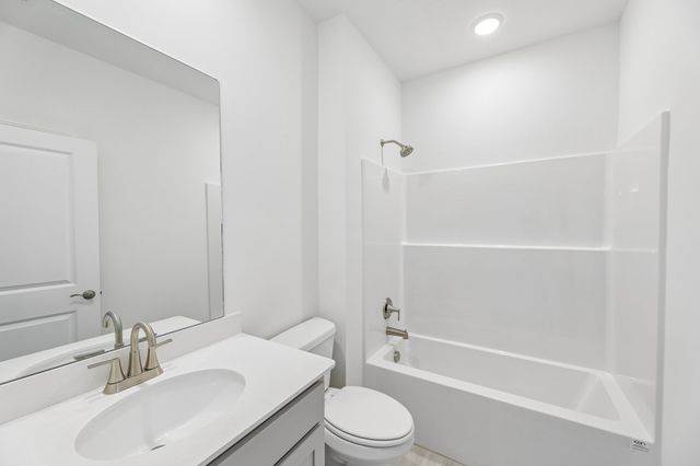 516 E Stonehaus Circle, Antioch, TN 37013