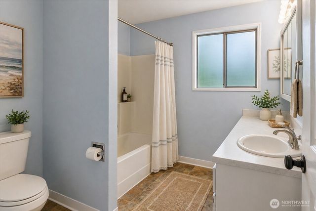 17632 SE 123rd Place, Renton, WA 98059