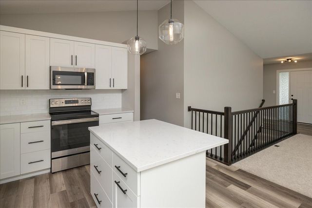 3661 Meadow Sage Court SE, Rochester, MN 55904