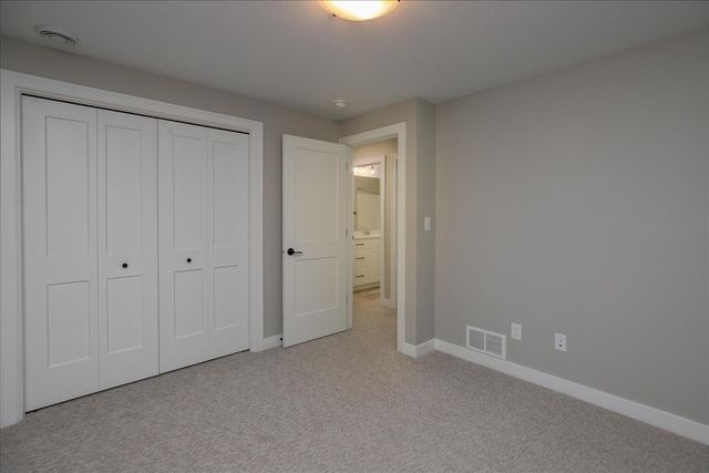3661 Meadow Sage Court SE, Rochester, MN 55904