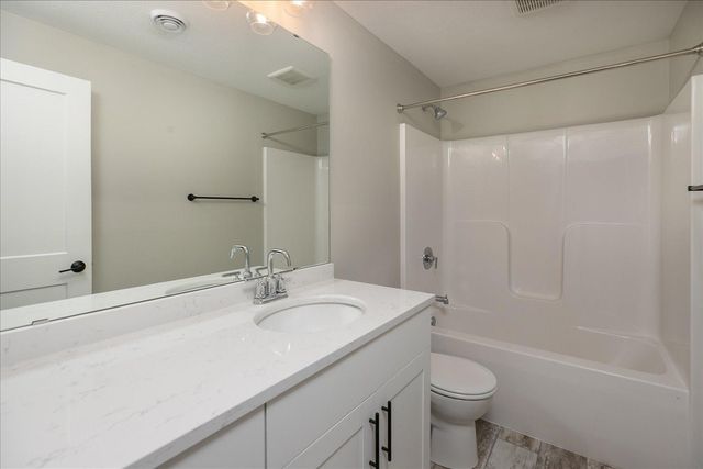 3661 Meadow Sage Court SE, Rochester, MN 55904