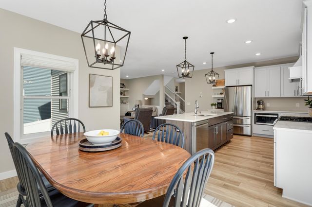 5674 Upper 179th Street W, Lakeville, MN 55044