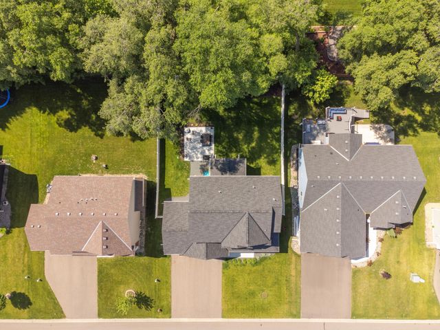 5674 Upper 179th Street W, Lakeville, MN 55044