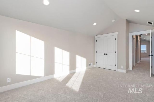 898 W Buroak Dr, Meridian, ID 83642