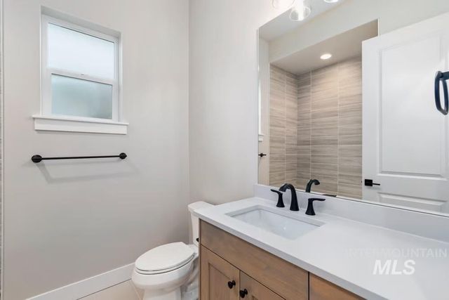 898 W Buroak Dr, Meridian, ID 83642