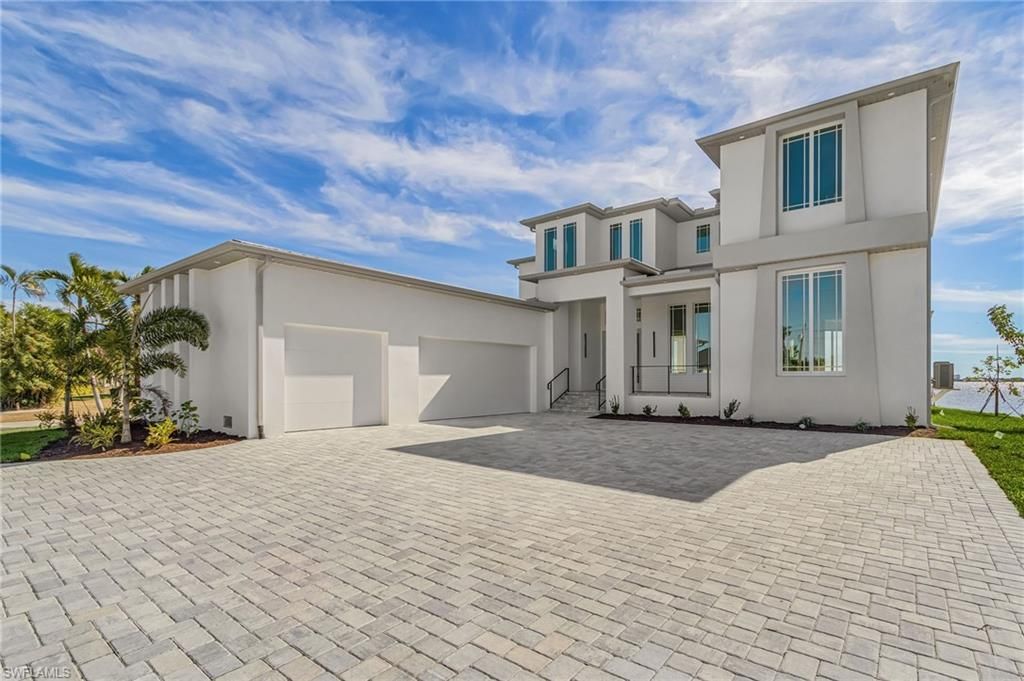 606 Coral DR, CAPE CORAL, FL 33904 — photo 2