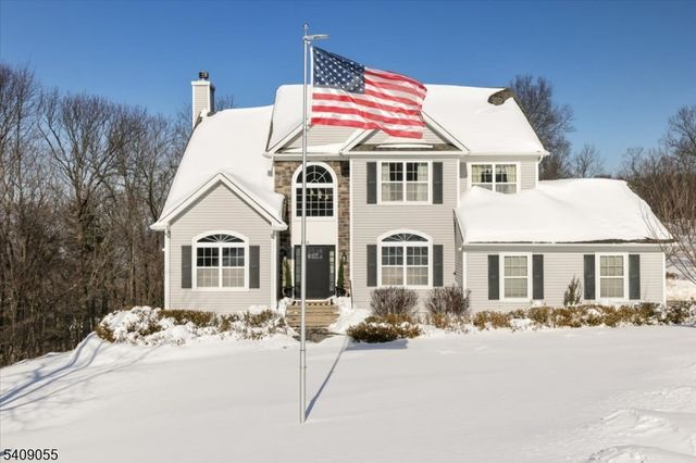 6 Murphy Court, Vernon Twp., NJ 07462