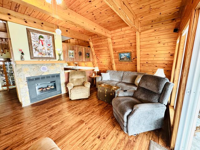 17140 S 1457 Road, Stockton, MO 65785