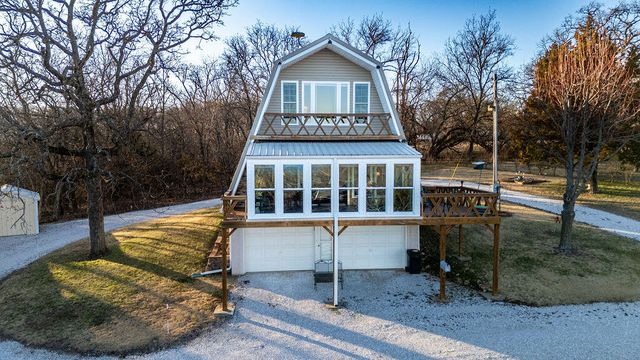 17140 S 1457 Road, Stockton, MO 65785