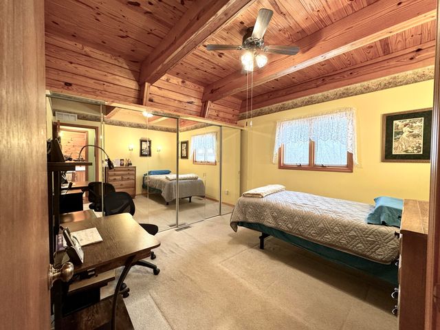 17140 S 1457 Road, Stockton, MO 65785