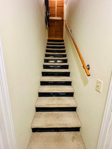 17140 S 1457 Road, Stockton, MO 65785