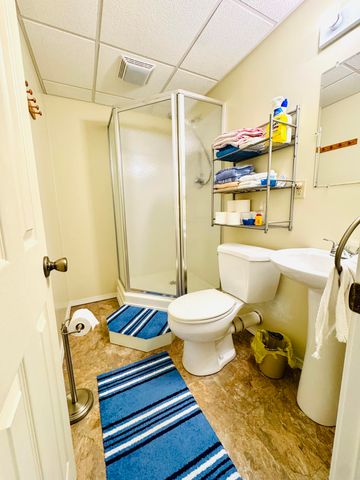 17140 S 1457 Road, Stockton, MO 65785