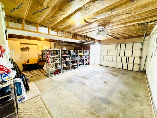 17140 S 1457 Road, Stockton, MO 65785