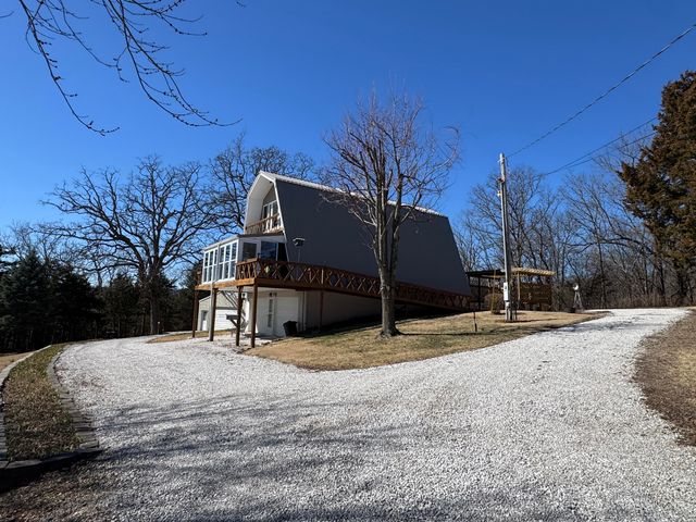 17140 S 1457 Road, Stockton, MO 65785