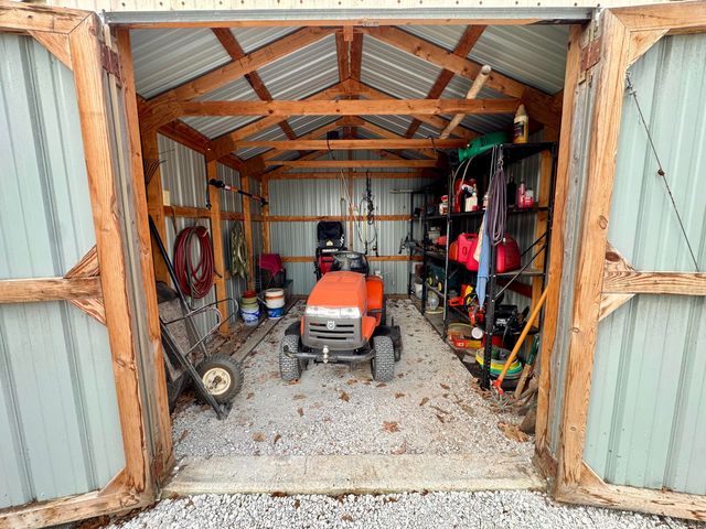 17140 S 1457 Road, Stockton, MO 65785