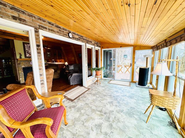 17140 S 1457 Road, Stockton, MO 65785