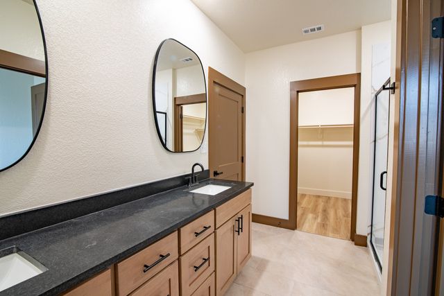 13569 Bonanza Circle, Cresson, TX 76035