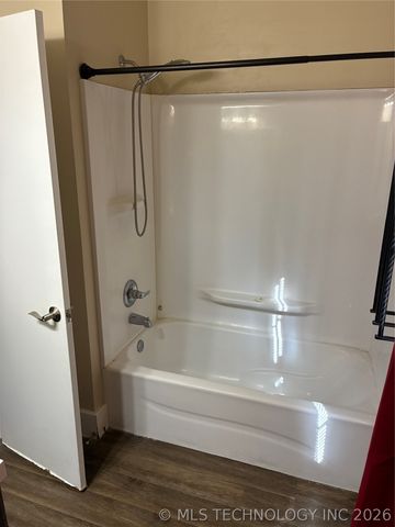 1344 E Lincoln Avenue, Sapulpa, OK 74066