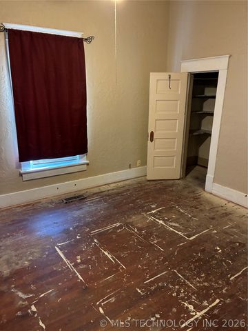 1344 E Lincoln Avenue, Sapulpa, OK 74066