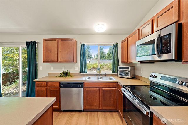 11406 203rd Avenue E, Bonney Lake, WA 98391