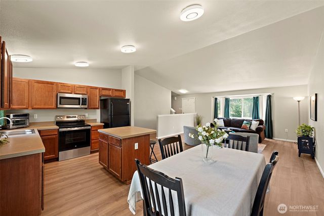 11406 203rd Avenue E, Bonney Lake, WA 98391