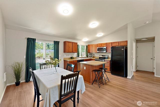 11406 203rd Avenue E, Bonney Lake, WA 98391
