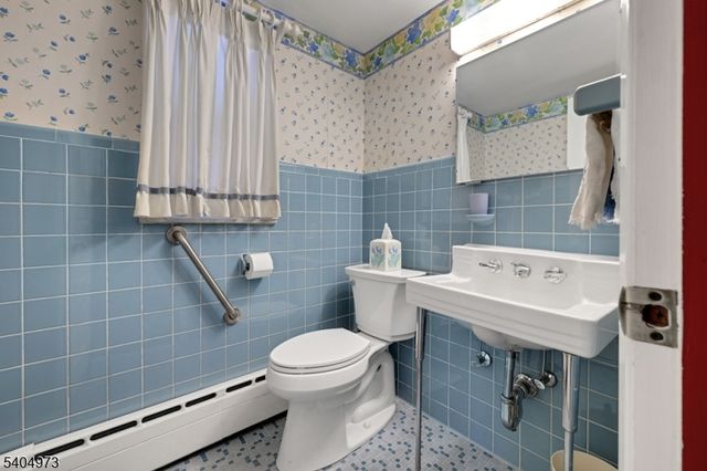 117 Yantacaw Brook Rd, Montclair Twp., NJ 07043