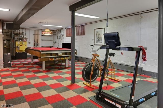 117 Yantacaw Brook Rd, Montclair Twp., NJ 07043