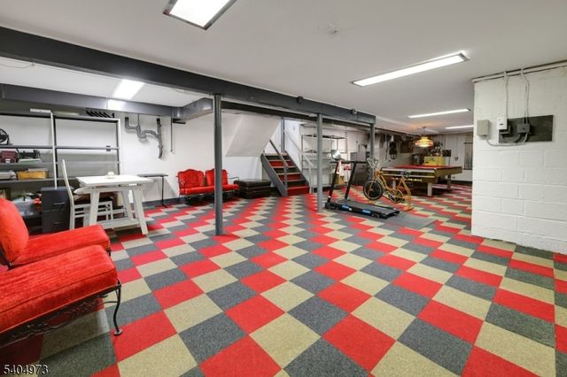 117 Yantacaw Brook Rd, Montclair Twp., NJ 07043