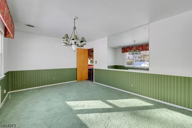 117 Yantacaw Brook Rd, Montclair Twp., NJ 07043