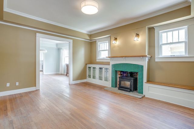 1805 Alston Avenue, Fort Worth, TX 76110
