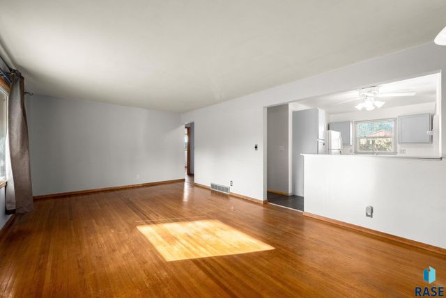 3005 Western Ave Avenue, Sioux Falls, SD 47105