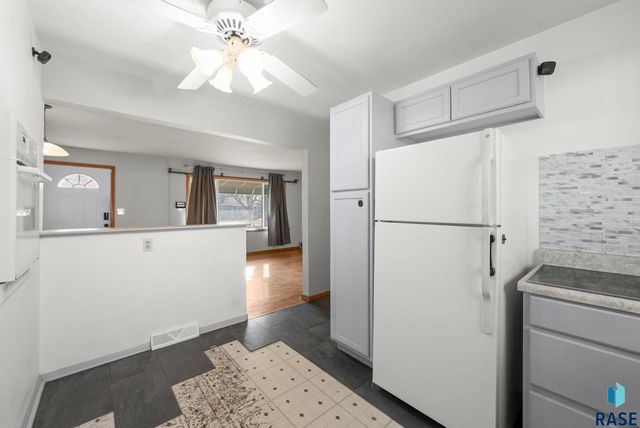 3005 Western Ave Avenue, Sioux Falls, SD 47105