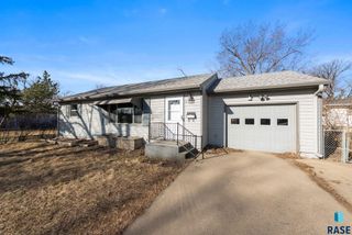 3005 Western Ave Avenue, Sioux Falls, SD 47105