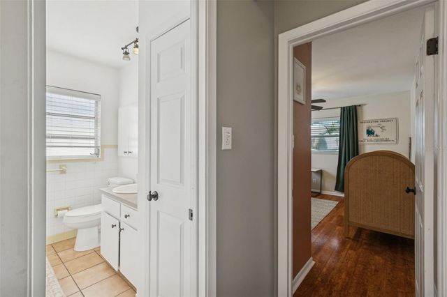 805 N LINCOLN AVENUE, Tampa, FL 33609