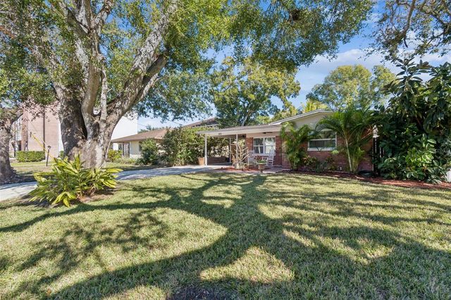 805 N LINCOLN AVENUE, Tampa, FL 33609