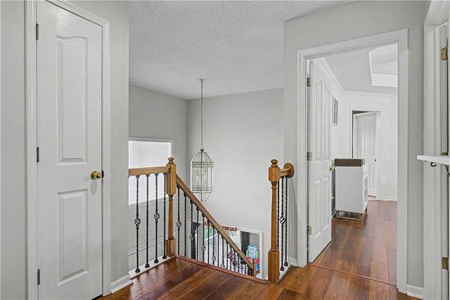 7228 Widmer Road, Shawnee, KS 66216