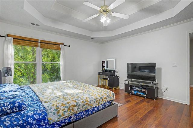 7228 Widmer Road, Shawnee, KS 66216