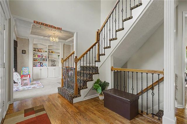7228 Widmer Road, Shawnee, KS 66216