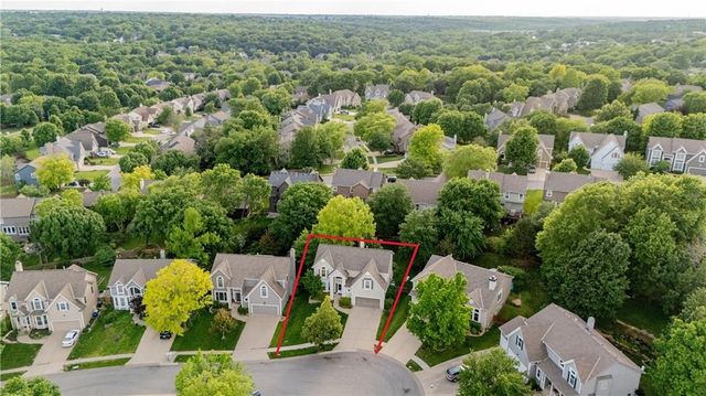 7228 Widmer Road, Shawnee, KS 66216