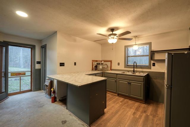 633 Timber Ridge Road, Blairsville, GA 30512