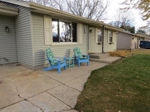 1509 Hillside LANE, Watertown, WI 53098