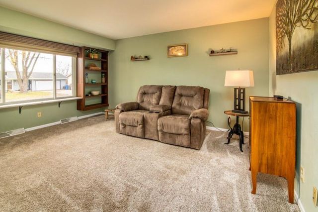 1509 Hillside LANE, Watertown, WI 53098