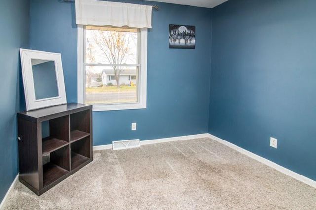 1509 Hillside LANE, Watertown, WI 53098