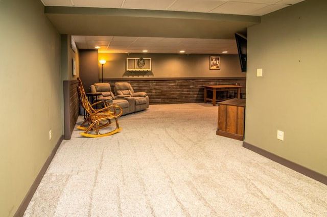 1509 Hillside LANE, Watertown, WI 53098