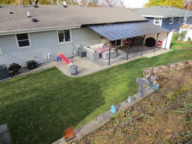 1509 Hillside LANE, Watertown, WI 53098